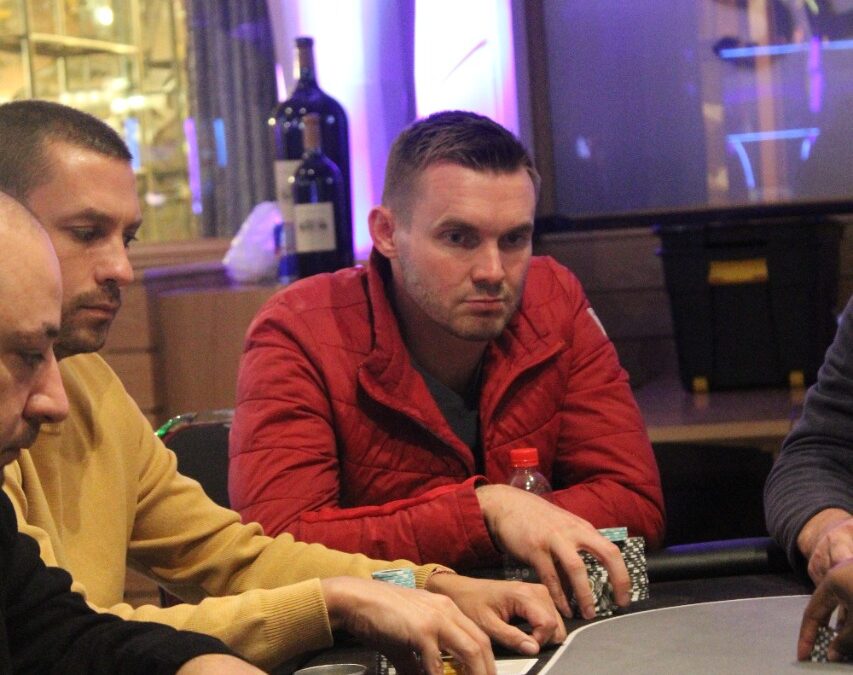 Steve Radloff out the main event in 8th