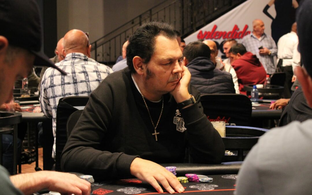 Benjamin Lingerfel Snr. takes a nice pot!
